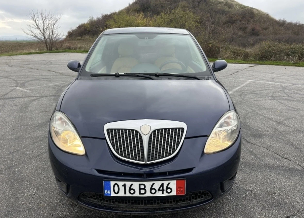 Lancia Ypsilon 1.3D* Автоматик* Bose* 
