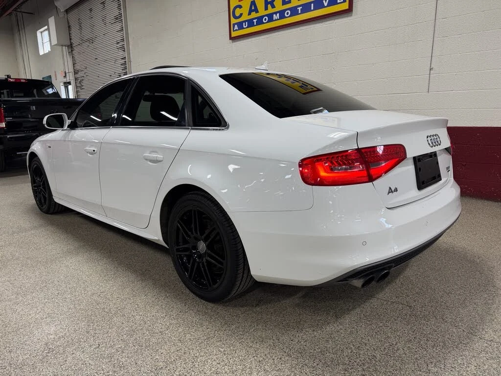 Audi A4 2.0T* quattro* Progressiv* АвтоКредит* (ЦЕНА ДО БГ, снимка 4 - Автомобили и джипове - 54000342