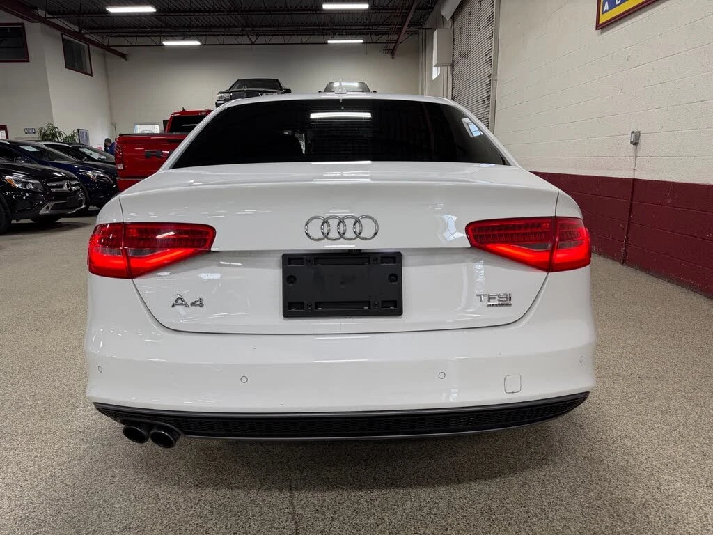 Audi A4 2.0T* quattro* Progressiv* АвтоКредит* (ЦЕНА ДО БГ, снимка 5 - Автомобили и джипове - 54000342