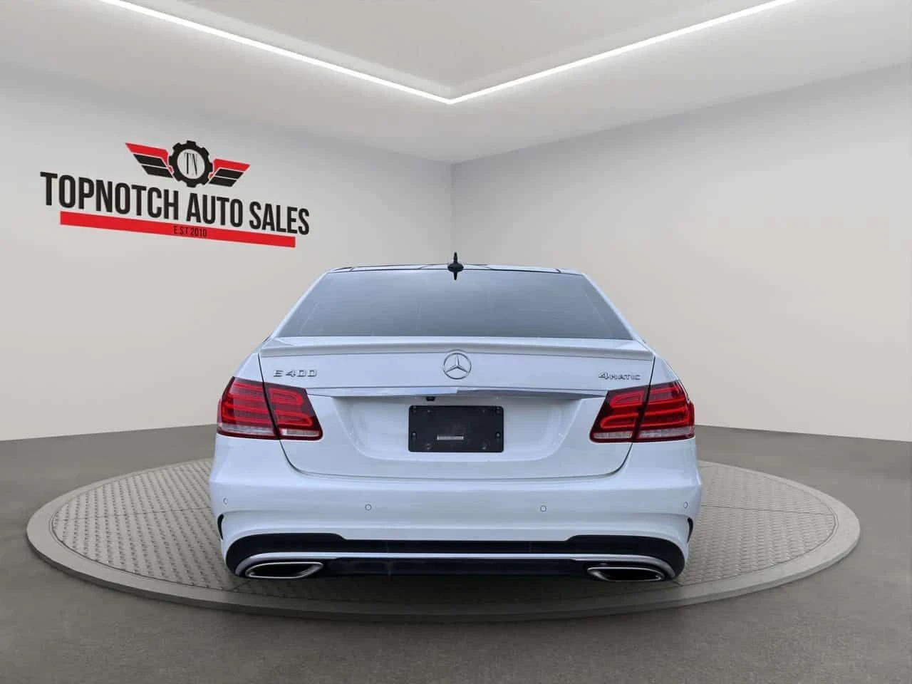 Mercedes-Benz E 400 * ФИКСИРАНА ЦЕНА* ПАНОРАМА* , снимка 5 - Автомобили и джипове - 54355570