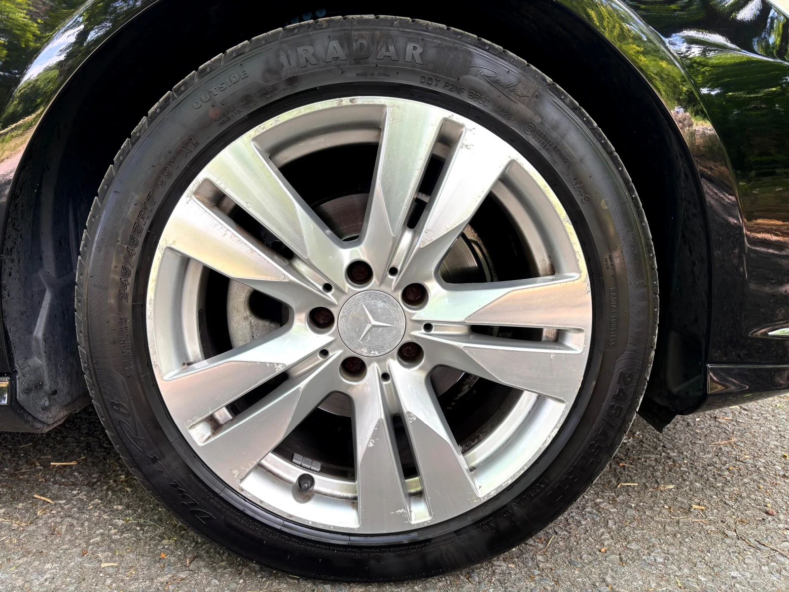 Mercedes-Benz E 220 CDI / AUTOMATIC / NAVI / AMBILIGHT, снимка 8 - Автомобили и джипове - 54635764