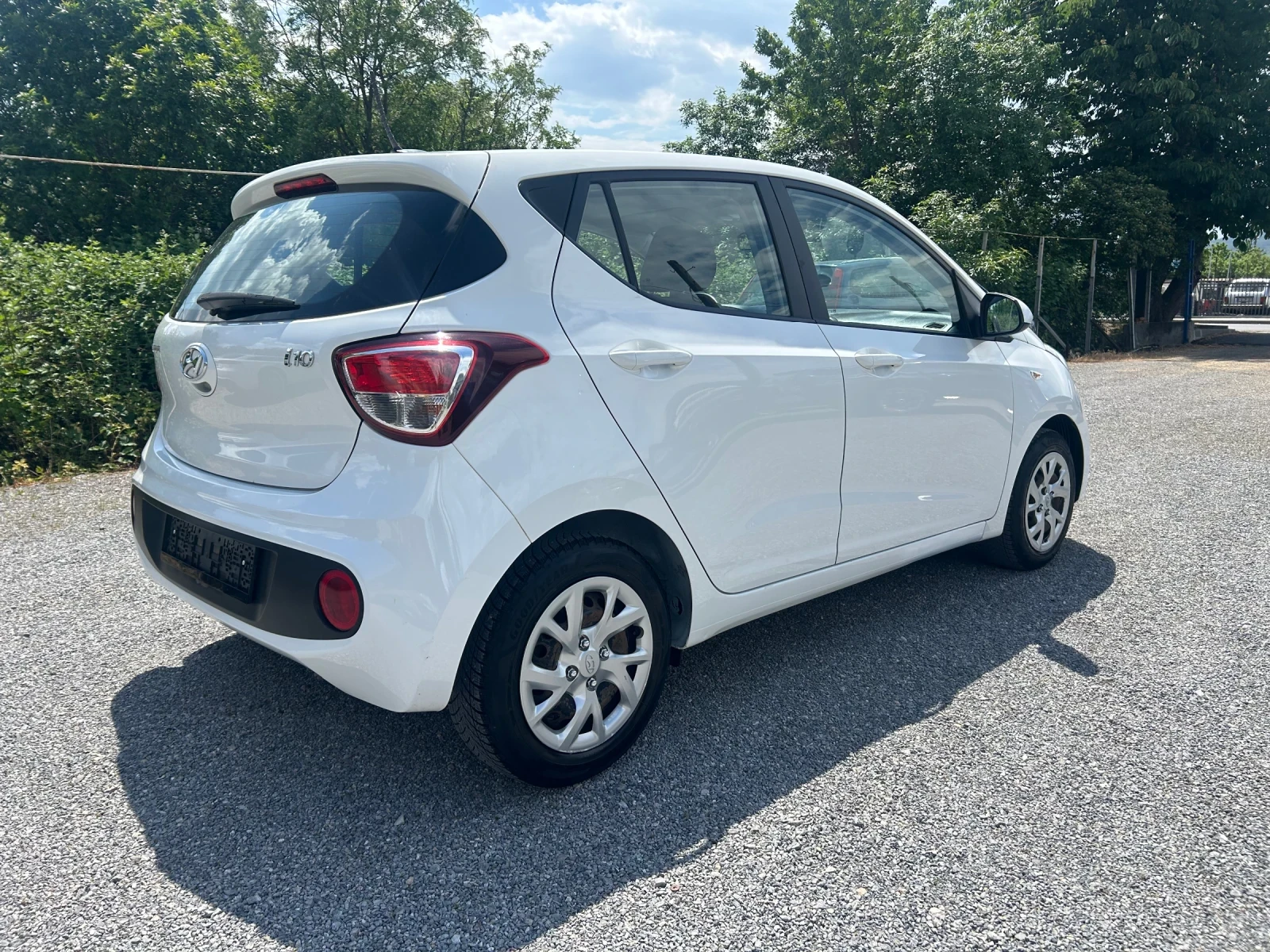 Hyundai I10 1.0, снимка 5 - Автомобили и джипове - 54700210