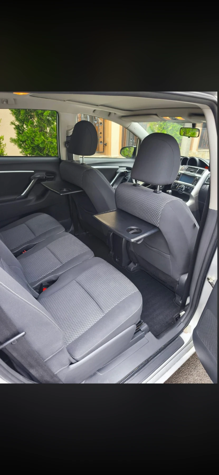 Toyota Verso, снимка 13 - Автомобили и джипове - 54819353