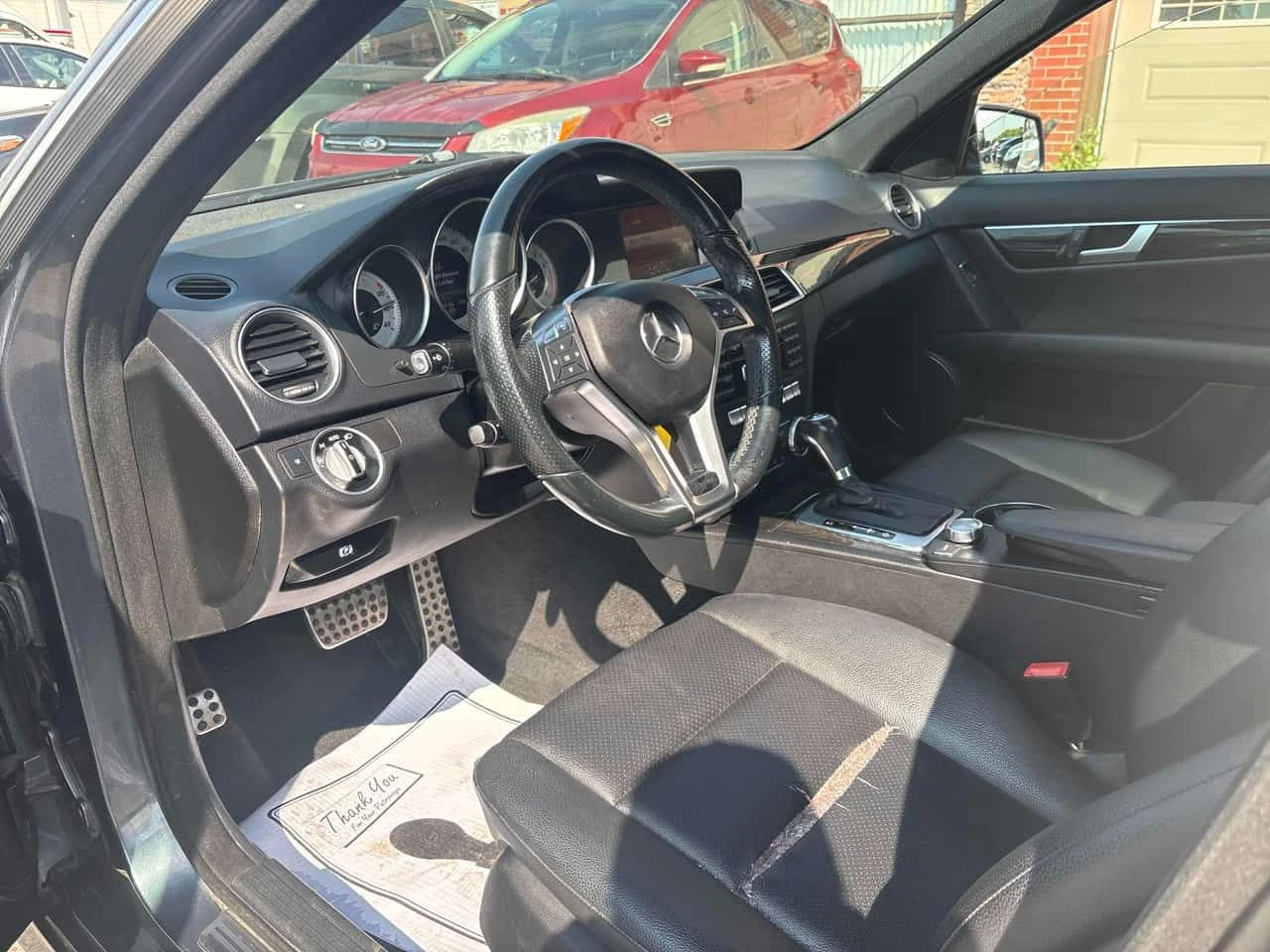 Mercedes-Benz C 300 АМГ ПАКЕТ/ПОДГРЕВ/ПАНО/ПАМЕТ/CARFAX/ФИНАНСИРАНЕ, снимка 6 - Автомобили и джипове - 54840807