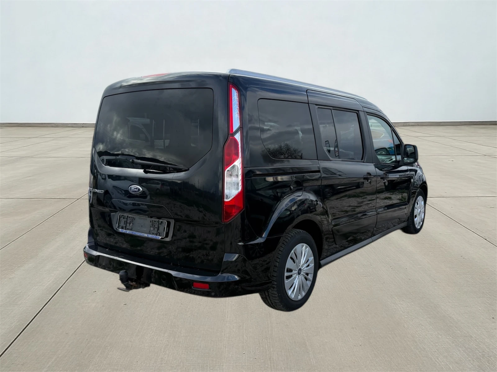 Ford Connect Maxi/6+ 1/1.5d/Titanium/Panorama/Camera/Euro6, снимка 2 - Автомобили и джипове - 54930137
