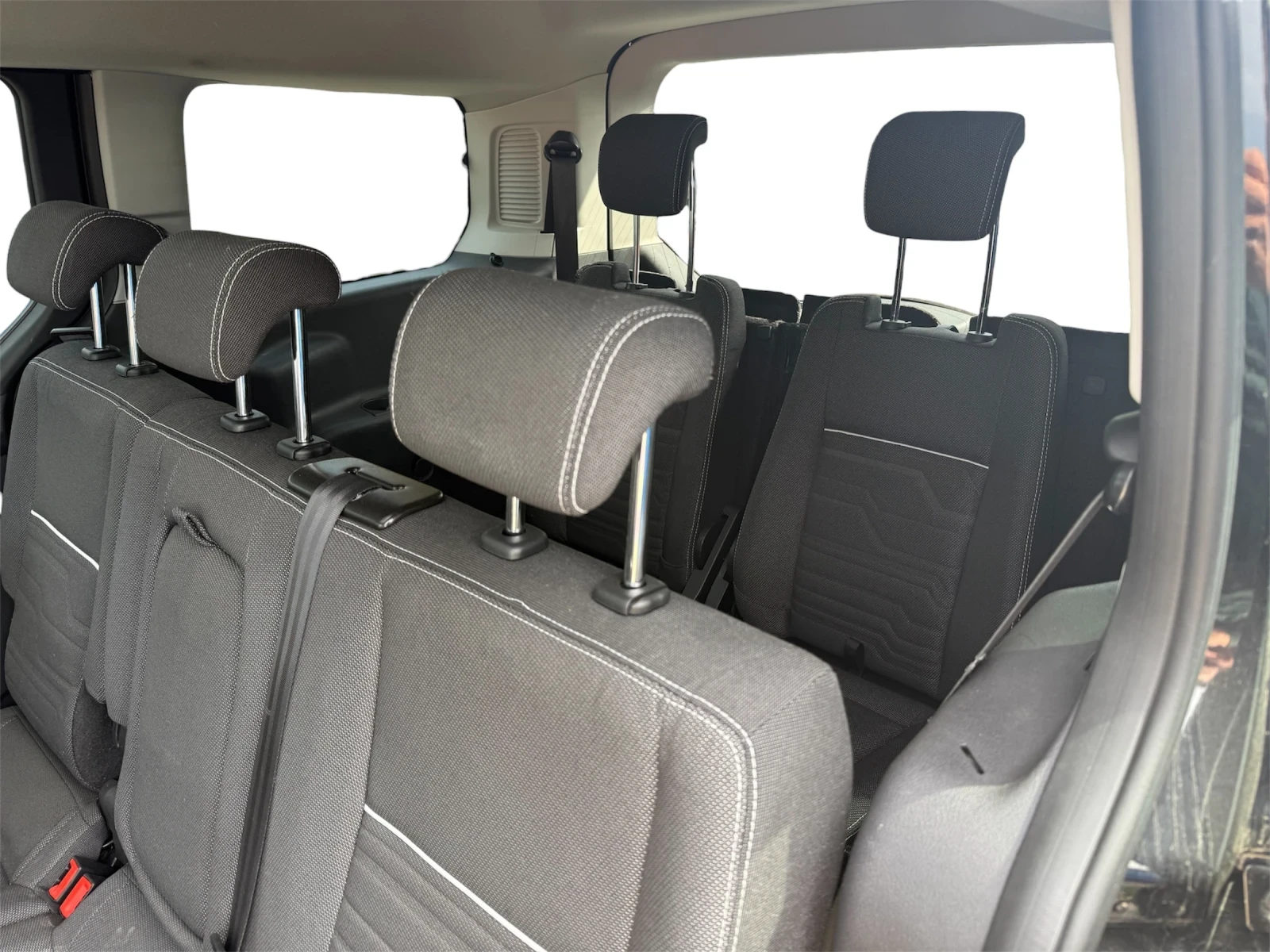 Ford Connect Maxi/6+ 1/1.5d/Titanium/Panorama/Camera/Euro6, снимка 8 - Автомобили и джипове - 54930137