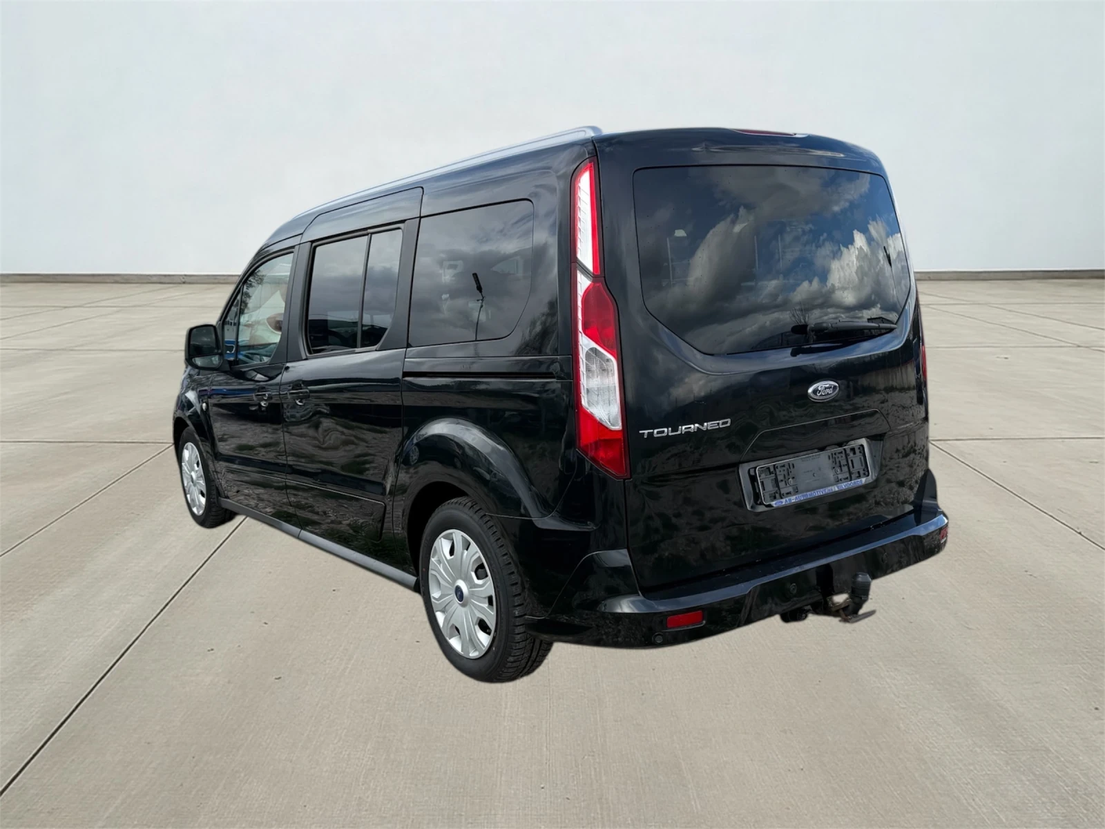 Ford Connect Maxi/6+ 1/1.5d/Titanium/Panorama/Camera/Euro6, снимка 4 - Автомобили и джипове - 54930137