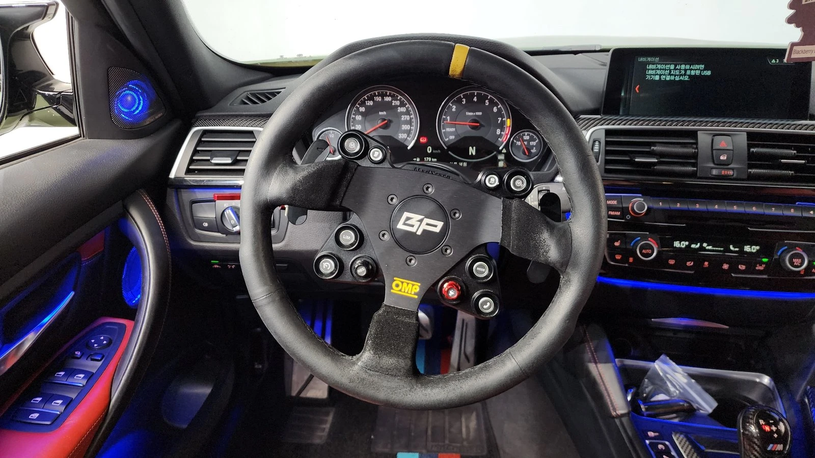 BMW M3 HUD* 360* КРАЙНА ЦЕНА, снимка 12 - Автомобили и джипове - 55348769