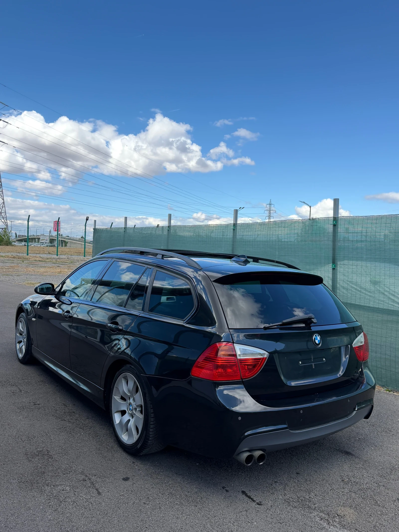 BMW 330 M-pack/Keyless/PANO/, снимка 5 - Автомобили и джипове - 56249023