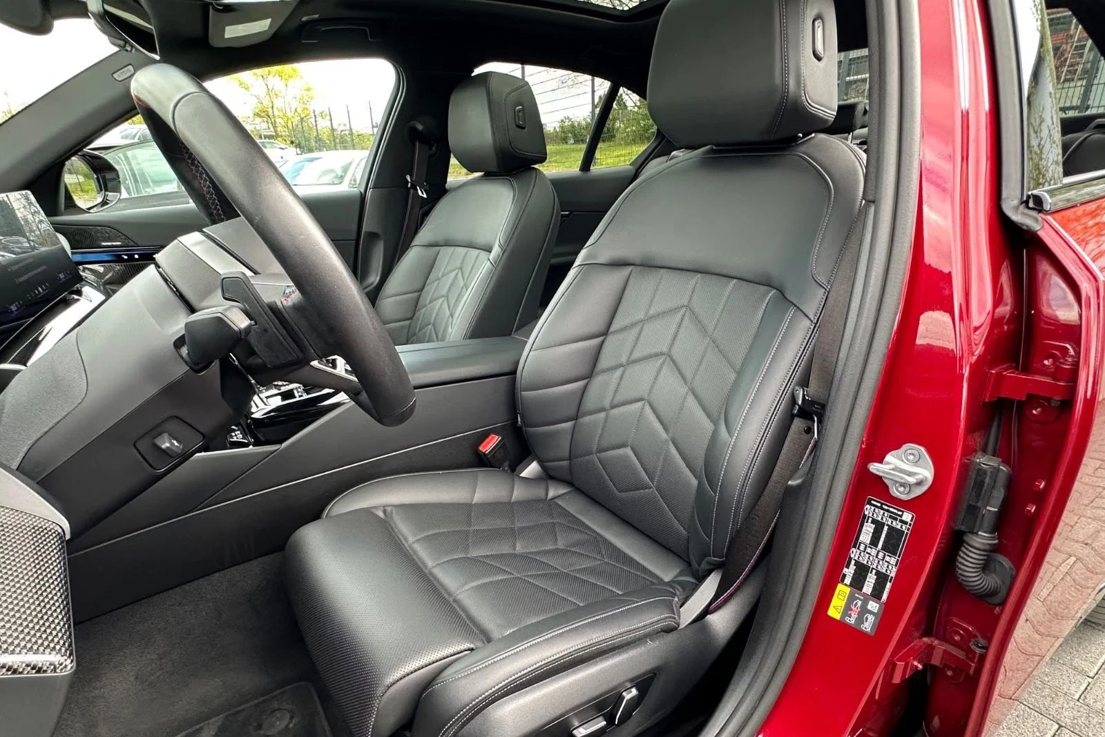 BMW i5 M60/601HP/xDRIVE/H&K/HUD/360/PANO/933z | Mobile.bg � ����������� 12