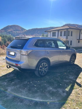 Mitsubishi Outlander PHEV, снимка 3