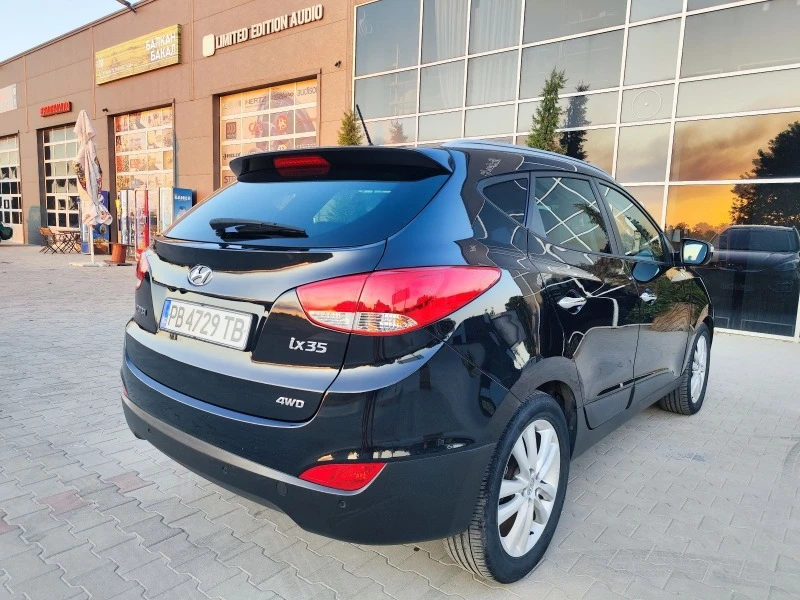 Hyundai IX35 2.0 CRDI, NAVY, 4х4, снимка 6 - Автомобили и джипове - 47237321