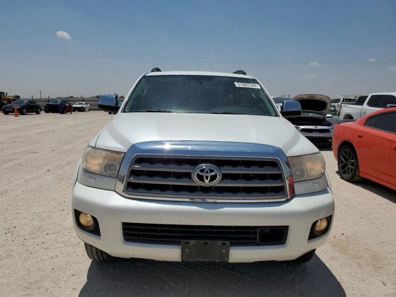 Toyota Sequoia 5.7 4X4 PLATINUM, снимка 5 - Автомобили и джипове - 47010079