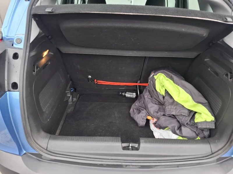 Opel Crossland X, снимка 12 - Автомобили и джипове - 52620717