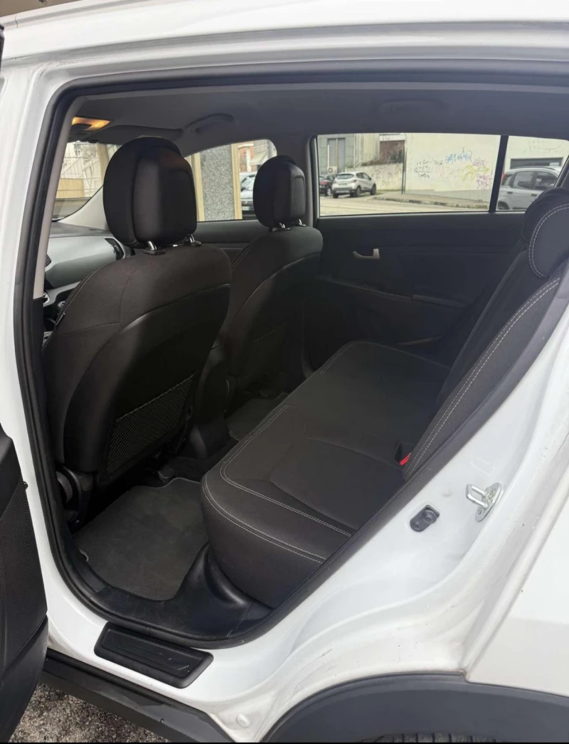 Kia Sportage 1.6 LPG* FACE* ЛИЗИНГ* , снимка 10 - Автомобили и джипове - 53307188