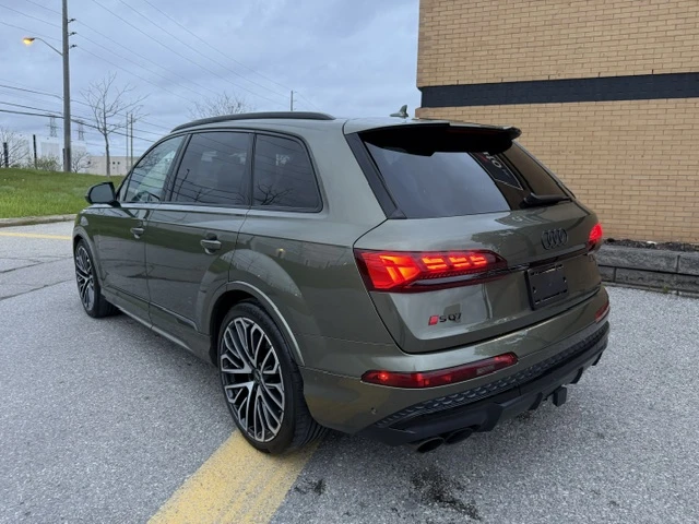 Audi SQ7 4.0 quattro / АВТОКРЕДИТ / ПРОГНОЗНА ЦЕНА до БГ, снимка 3 - Автомобили и джипове - 55844310