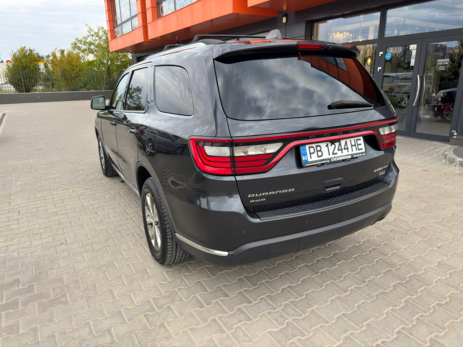 Dodge Durango Limited AWD V6 - изображение 6