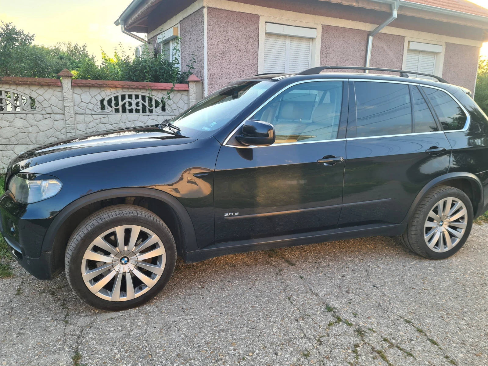 BMW X5  - изображение 7