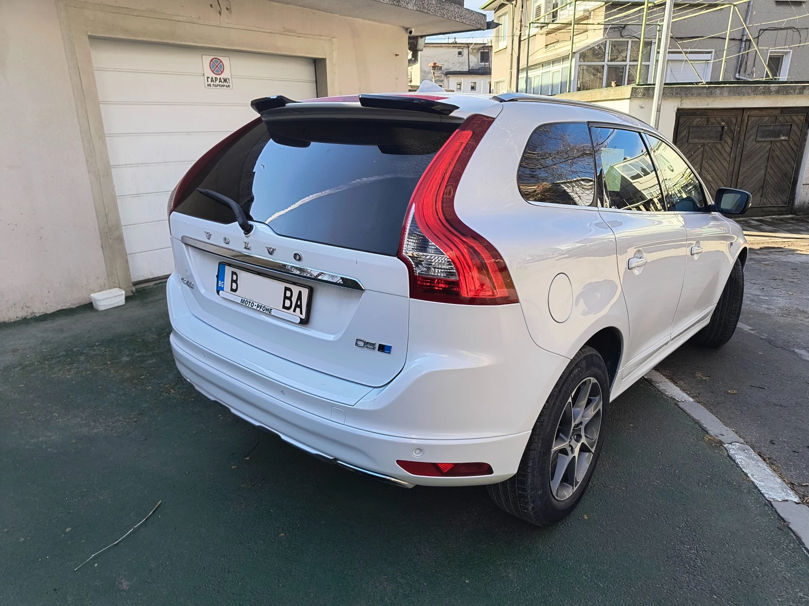 Volvo XC60, снимка 3 - Автомобили и джипове - 54323197