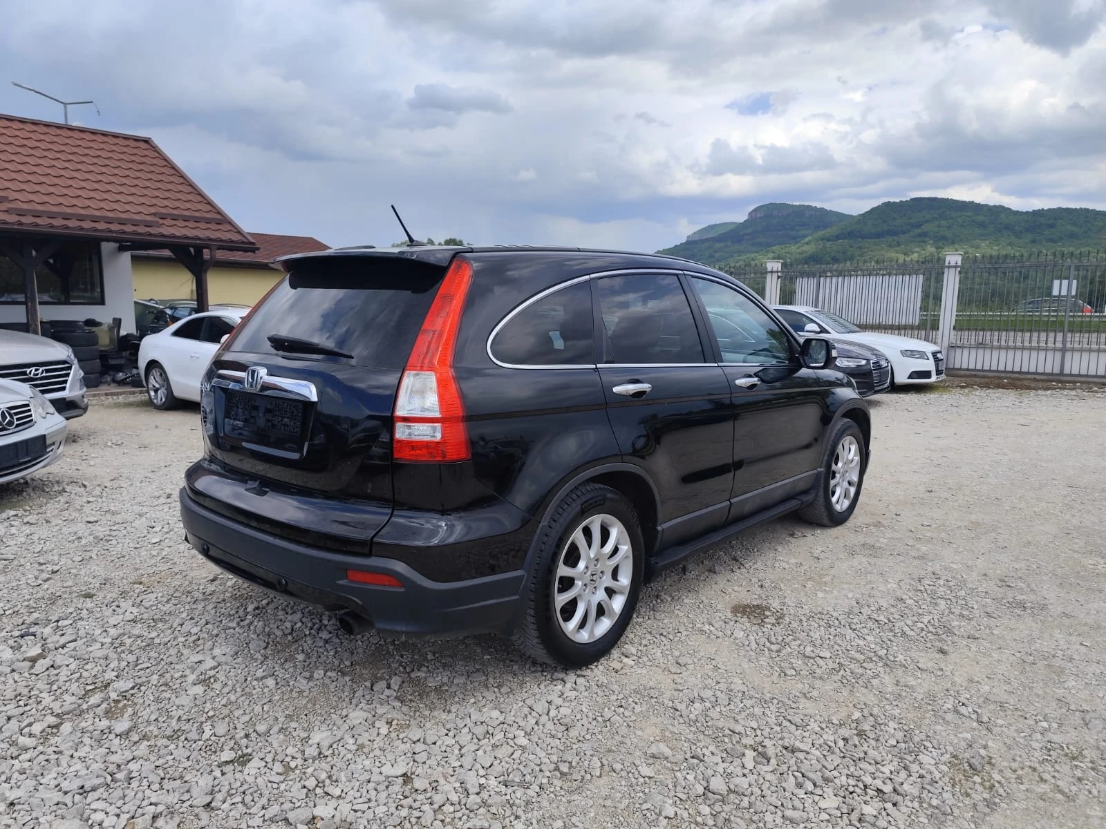 Honda Cr-v 2.2 дизел Италия, снимка 5 - Автомобили и джипове - 54560851