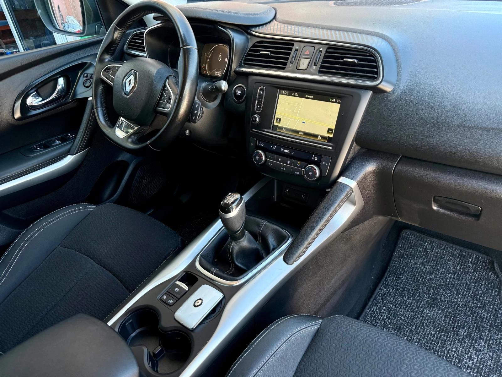 Renault Kadjar 1.5DCI-ENERGY INTENSE-����-����-LED-������ ��. | Mobile.bg � ����������� 14