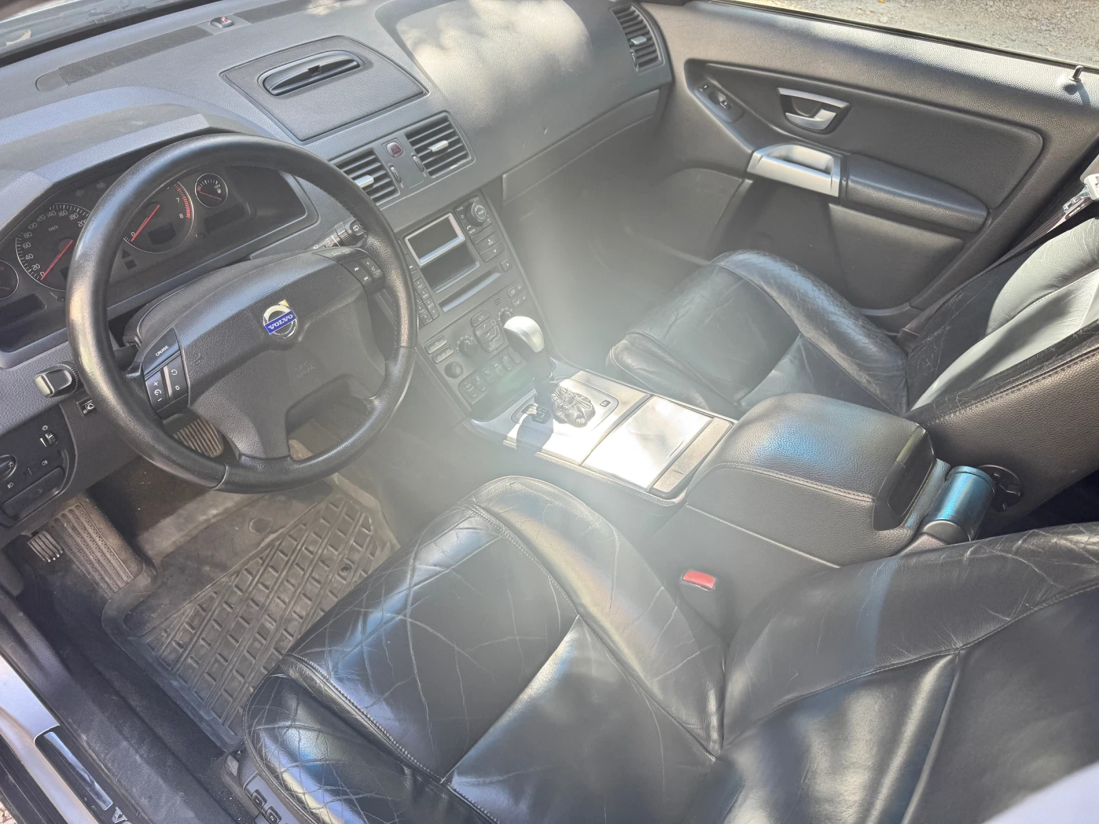 Volvo Xc90 V8 ГАЗ 7 места, снимка 3 - Автомобили и джипове - 56295496