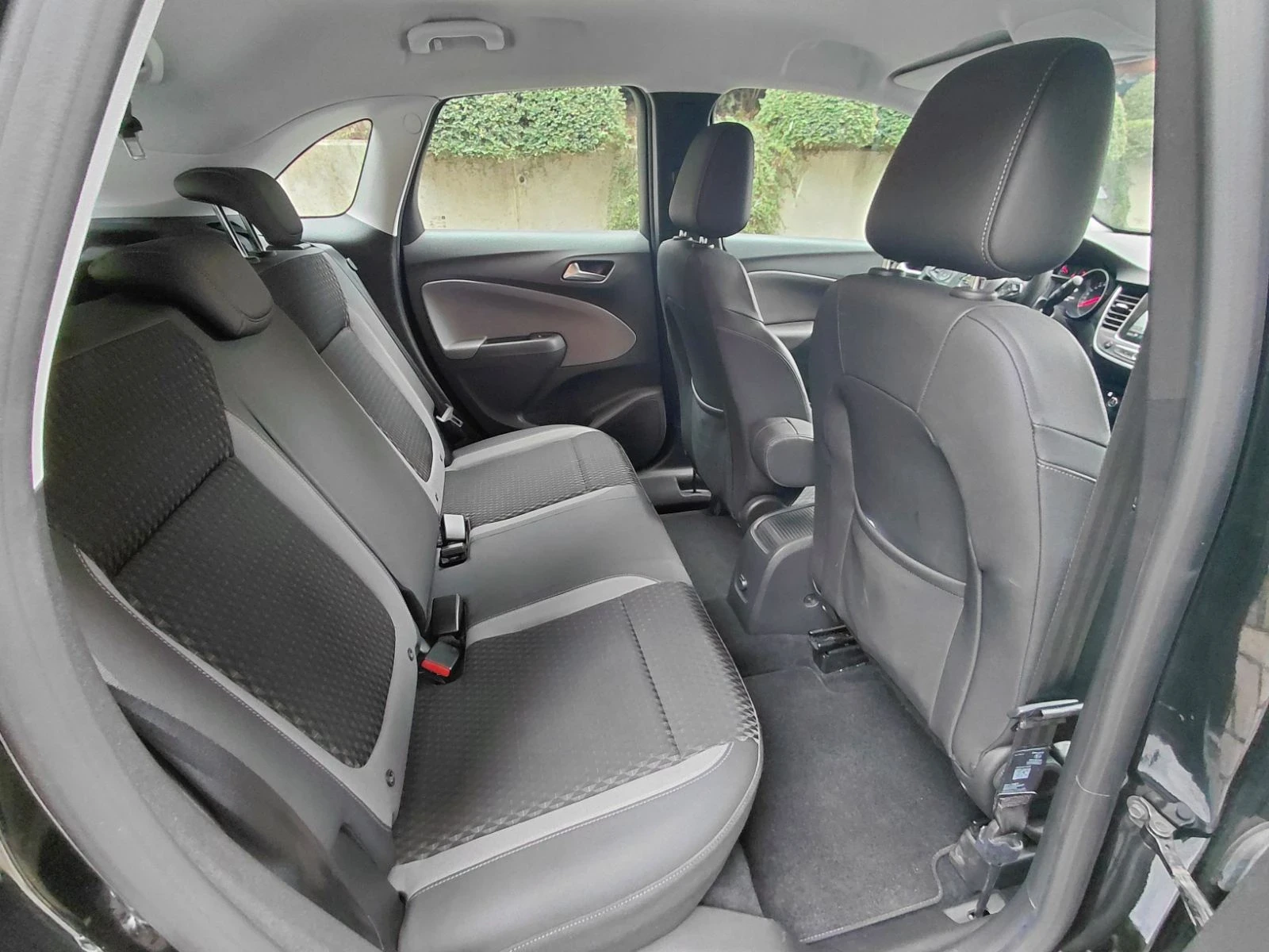 Opel Crossland X 1.5D/120�.�/��6 | Mobile.bg � ����������� 14