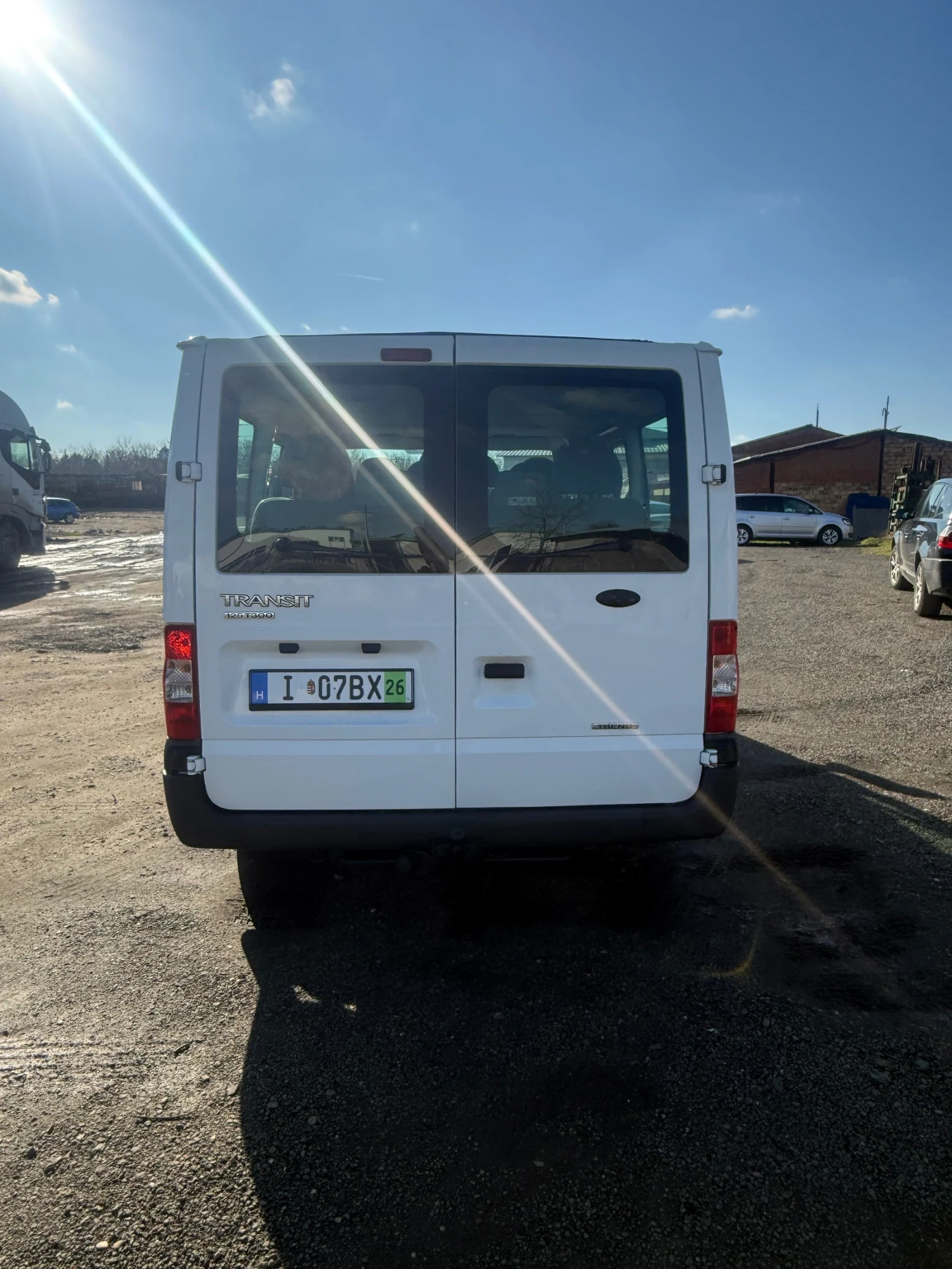 Ford Transit 2.2 - изображение 5