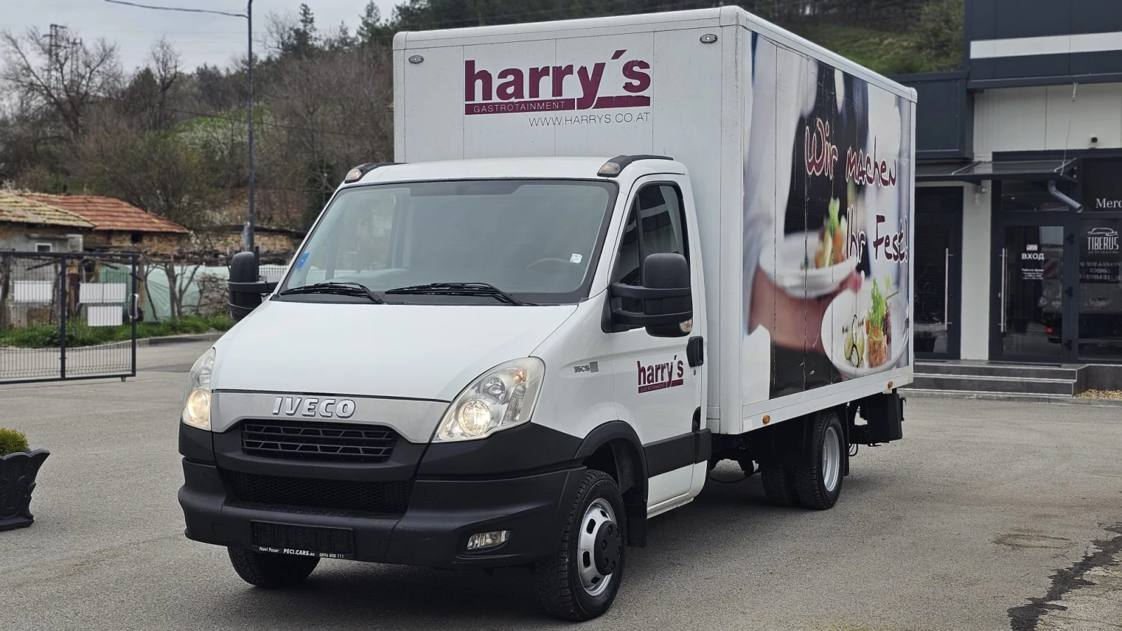 Iveco Daily 35C15 3.0D 6SP Падащ Борд-ИСТОРИЯ-ТОП СЪСТ.-ЛИЗИНГ, снимка 3 - Бусове и автобуси - 54125474