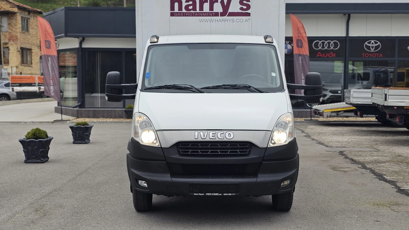 Iveco Daily 35C15 3.0D 6SP Падащ Борд-ИСТОРИЯ-ТОП СЪСТ.-ЛИЗИНГ, снимка 2 - Бусове и автобуси - 54125474