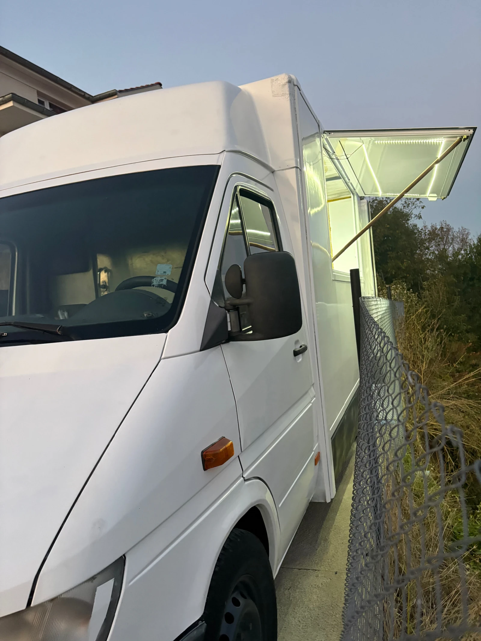 Mercedes-Benz Sprinter 308, снимка 6 - Бусове и автобуси - 55792952
