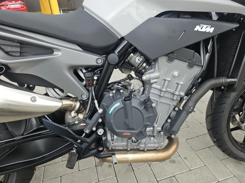 Ktm Duke 790 TECH PACK 4 годишна гаранция , снимка 9 - Мотоциклети и мототехника - 52216584