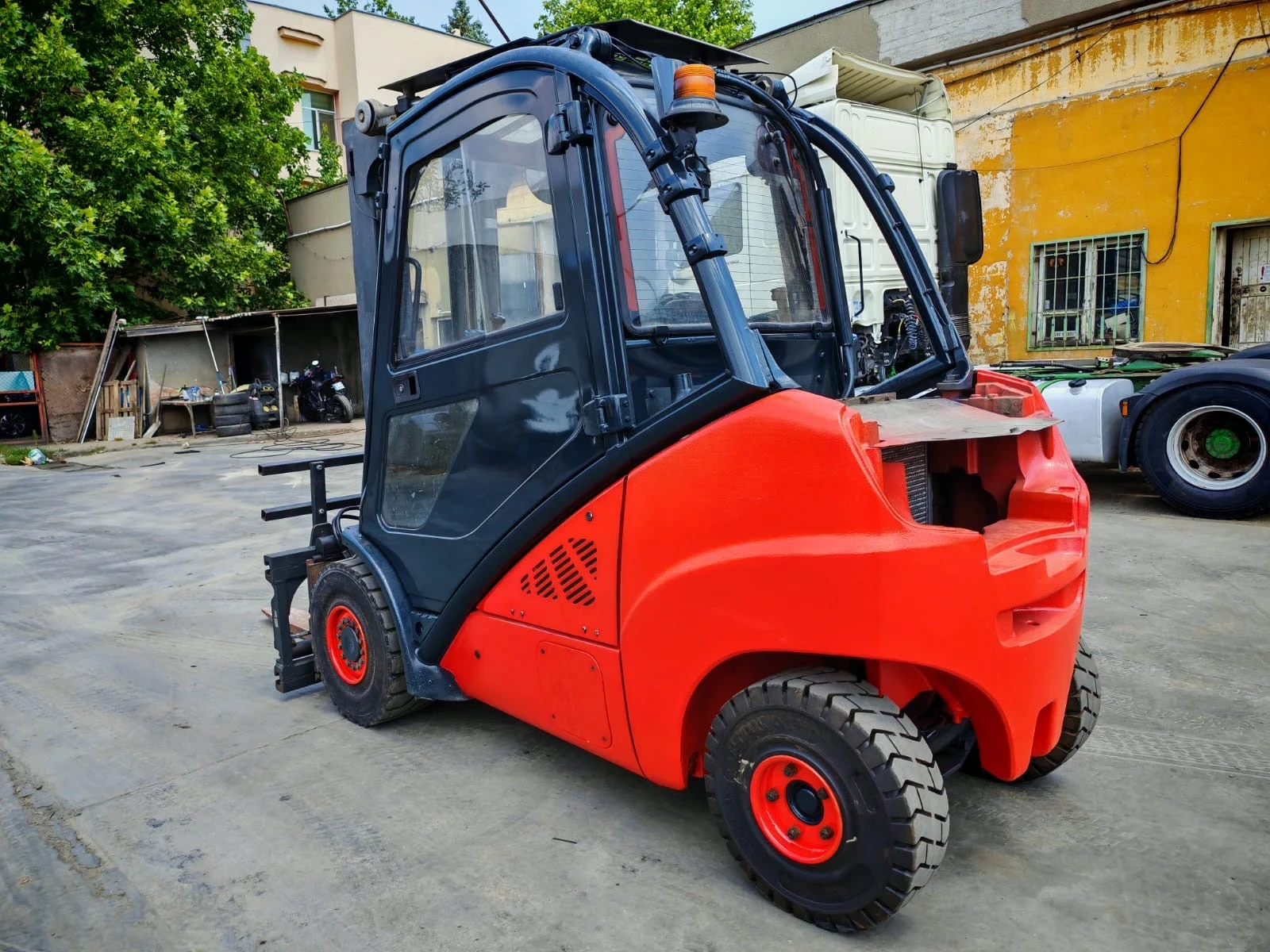 Мотокар Linde H35D-02, снимка 6 - Индустриална техника - 55181572