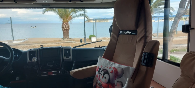 Кемпер Carthago Shik C-line, снимка 17 - Каравани и кемпери - 52523388