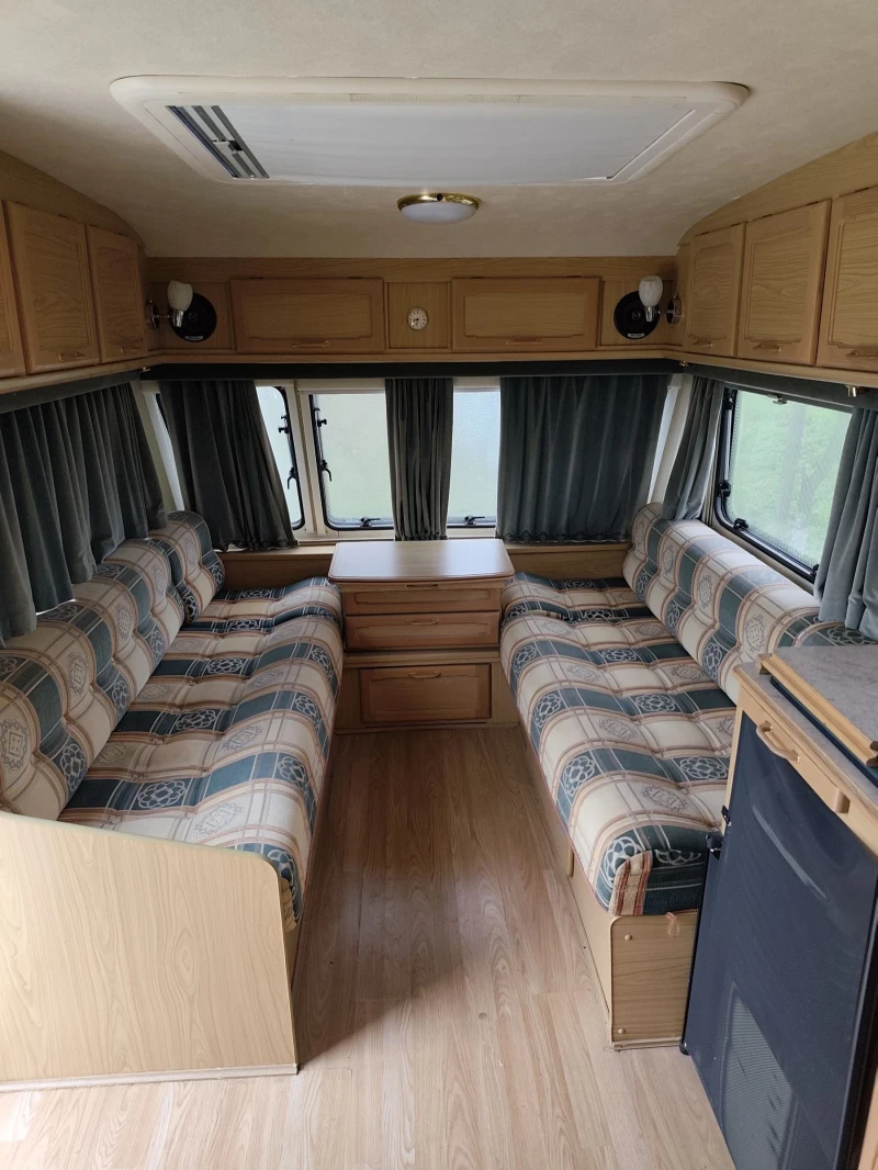 Каравана Други Lunar Lexon, снимка 10 - Каравани и кемпери - 52868493