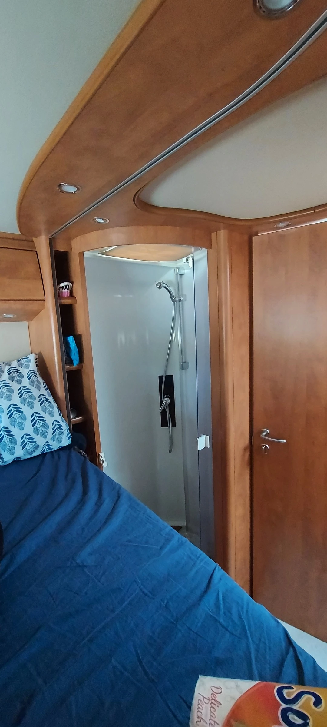 Кемпер Carthago Shik C-line - изображение 8