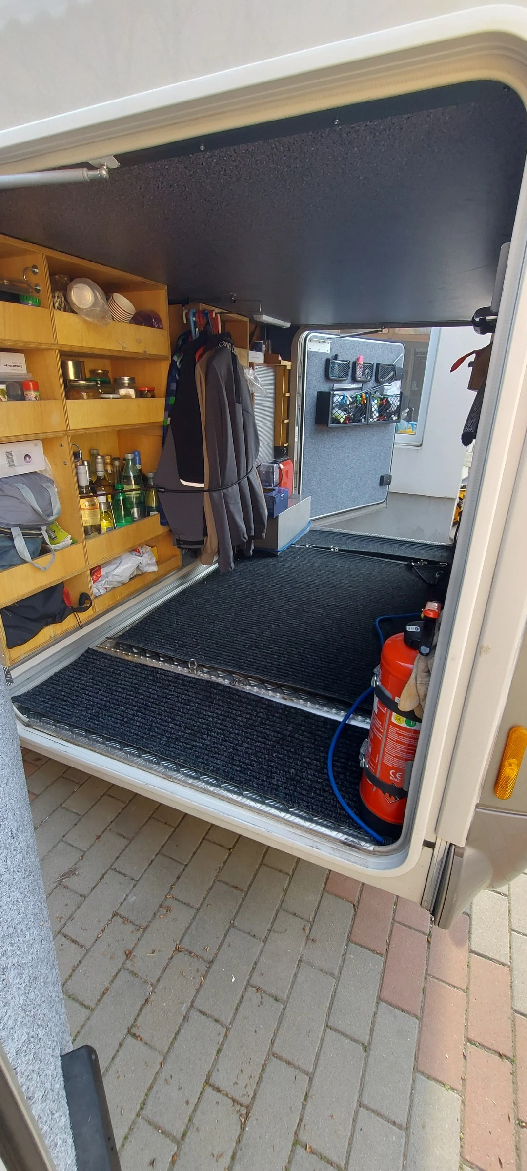 Кемпер Carthago Shik C-line - изображение 2