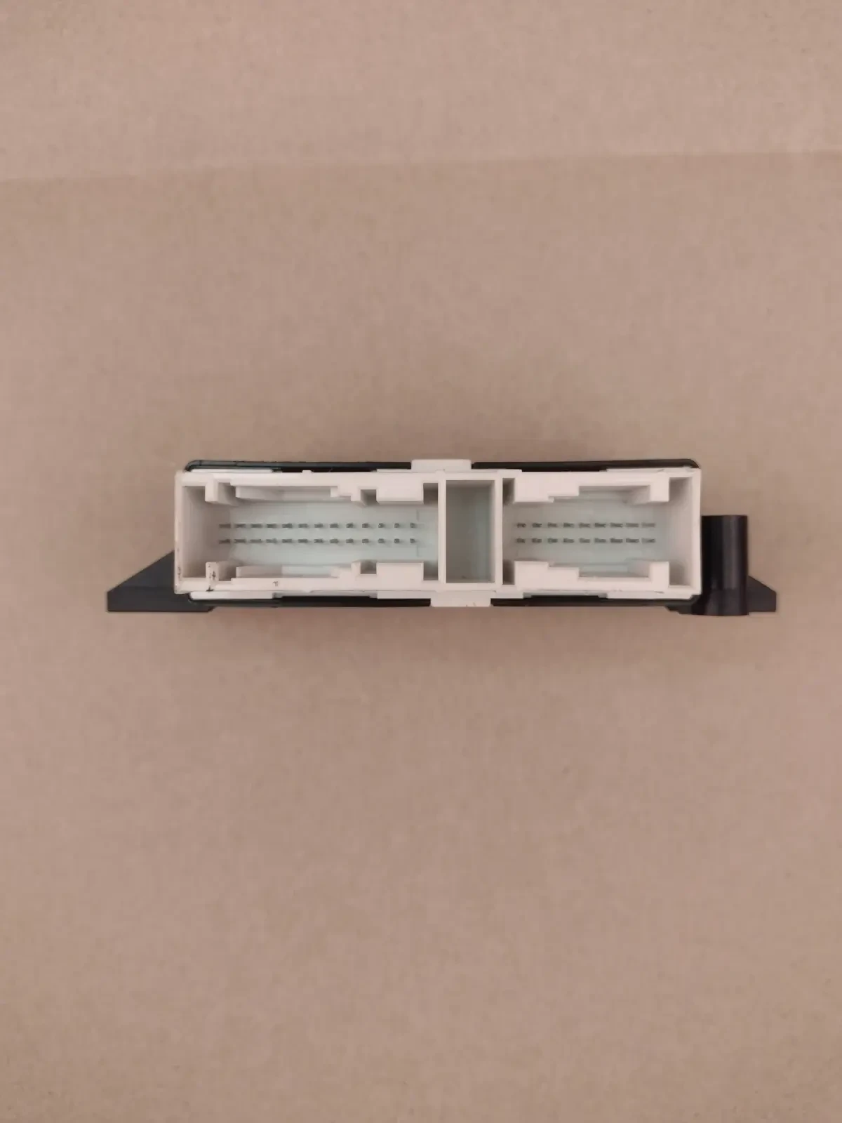 5Q0919294E PDC �����  VW AUDI SKODA SEAT  5Q0 919 294 E Valeo 307618 | Mobile.bg � ����������� 2