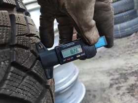 Гуми Зимни 265/60R18, снимка 6 - Гуми и джанти - 48979797