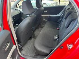 Toyota Yaris 1.3 Автомат, снимка 6