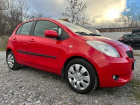 Toyota Yaris 1.3 Автомат, снимка 2