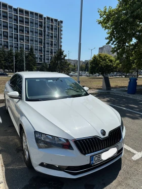 Обява за продажба на Skoda Superb ~33 800 лв. - изображение 1