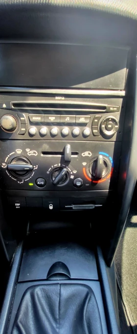 Peugeot 207 1.4  [74 �.�]* ������/ ���  * �������� | Mobile.bg � ����� ������ 10