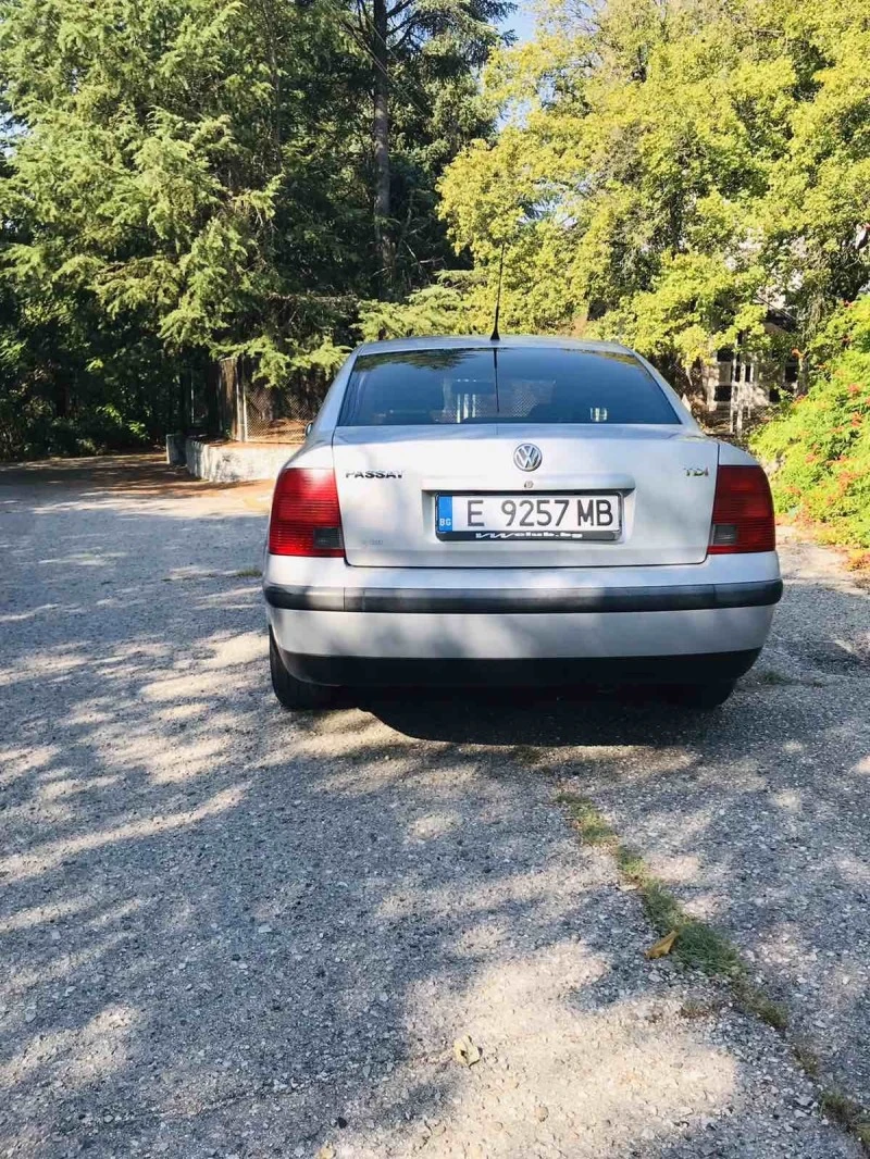 VW Passat, снимка 4 - Автомобили и джипове - 46768988