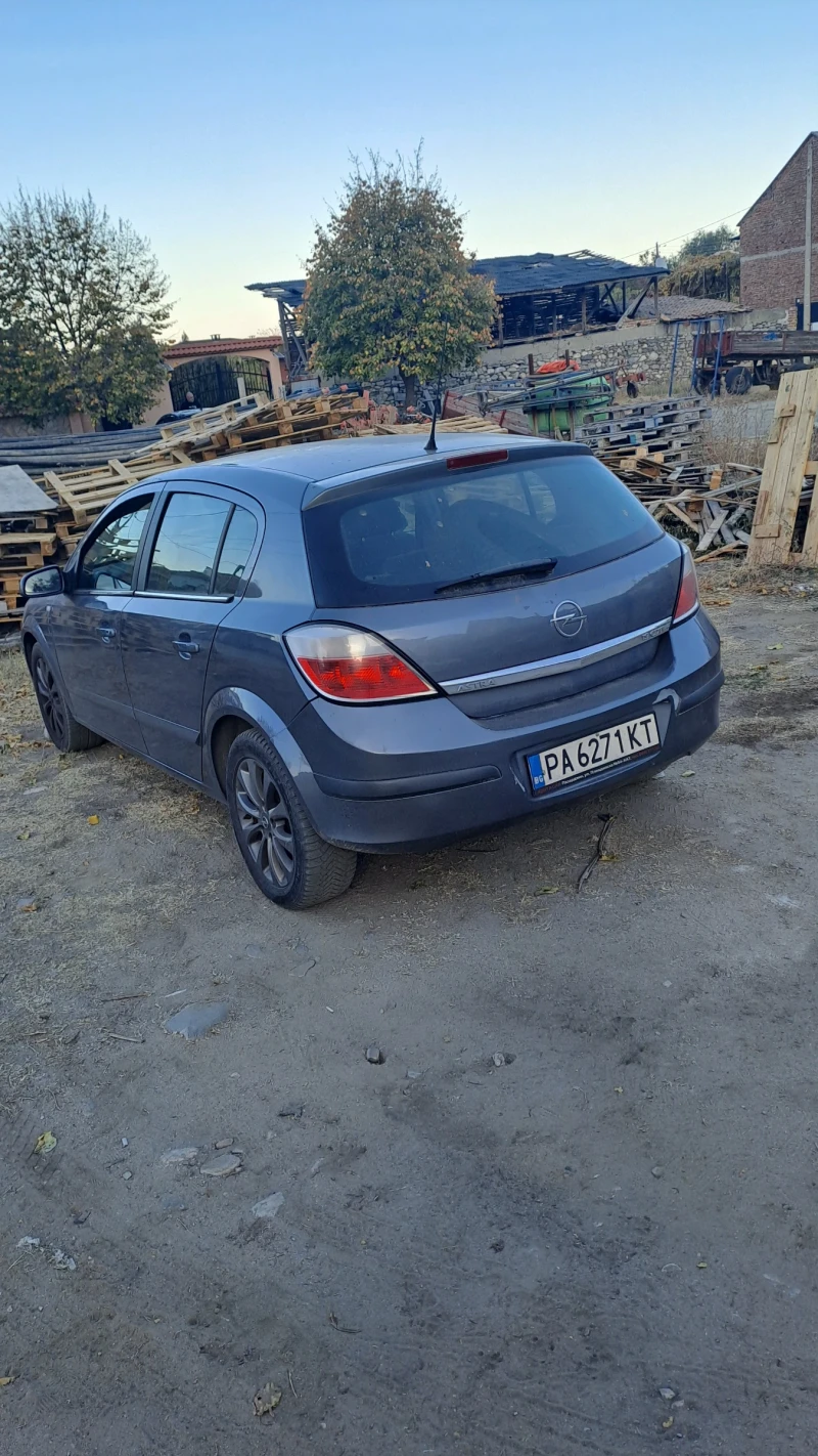 Opel Astra 1.9, снимка 5 - Автомобили и джипове - 47866701