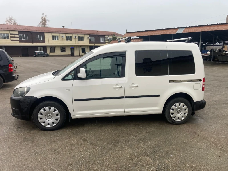 VW Caddy 1.6 TDI, снимка 6 - Автомобили и джипове - 48251854