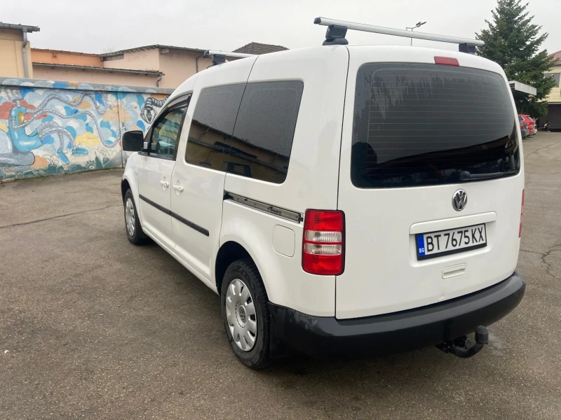 VW Caddy 1.6 TDI, снимка 3 - Автомобили и джипове - 48251854