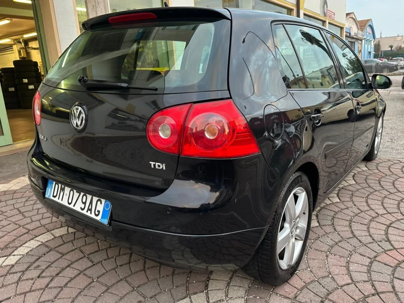 VW Golf 1.9TDi105кс Нави, снимка 3 - Автомобили и джипове - 48424725