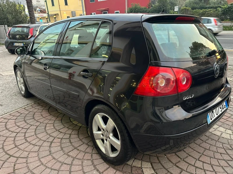 VW Golf 1.9TDi105кс Нави, снимка 13 - Автомобили и джипове - 48424725