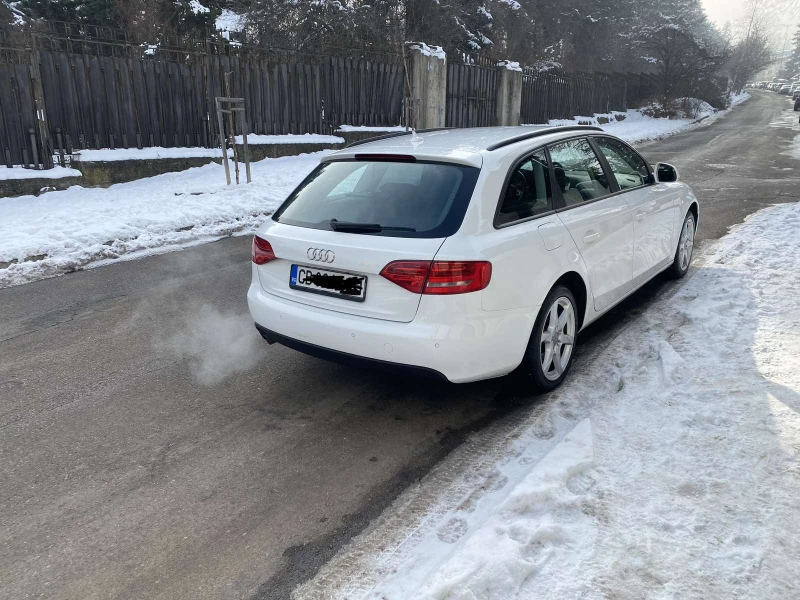 Audi A4 2.0TDI, снимка 2 - Автомобили и джипове - 48758345